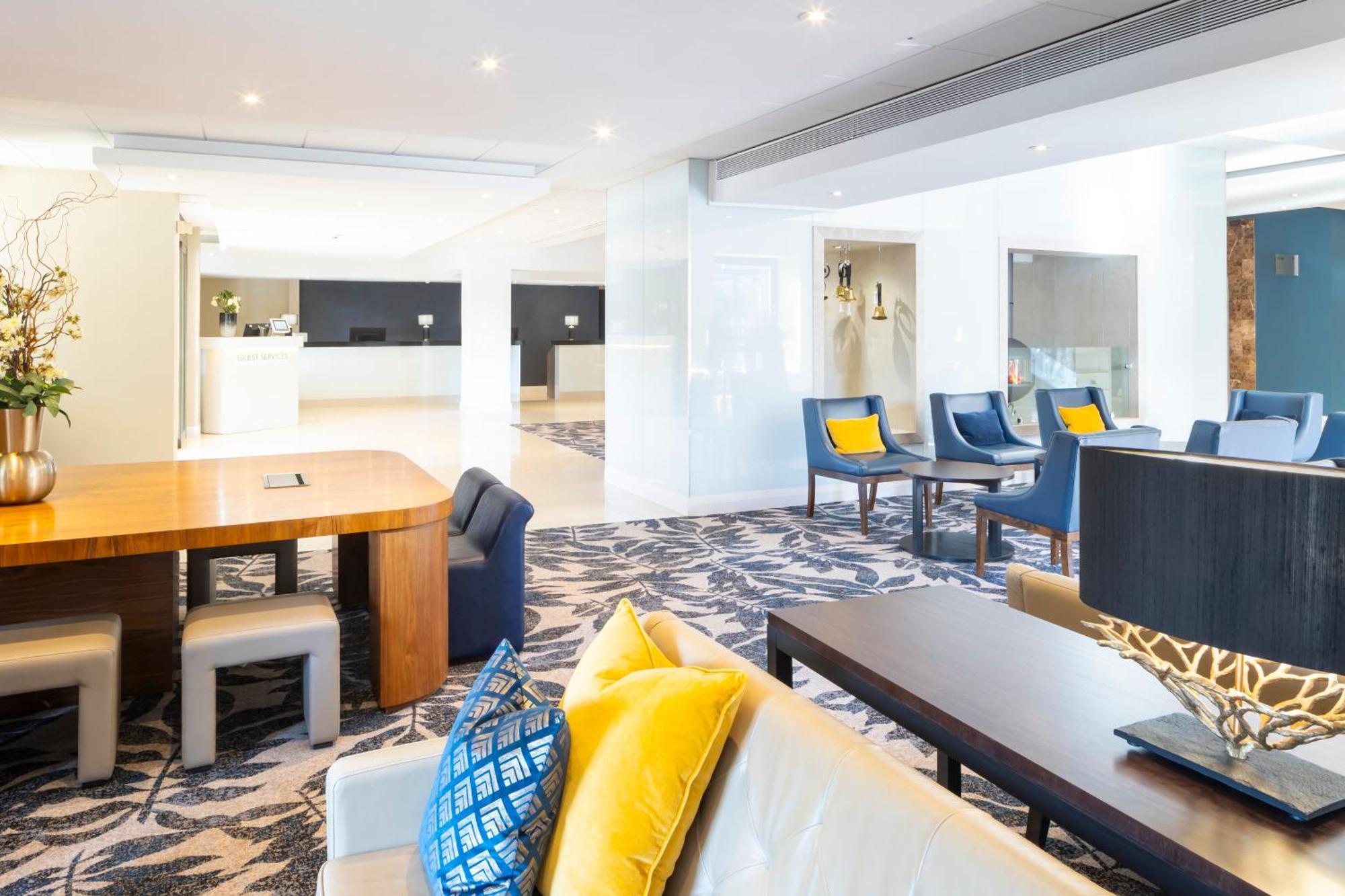 Hotel Crowne Plaza By Ihg 4*