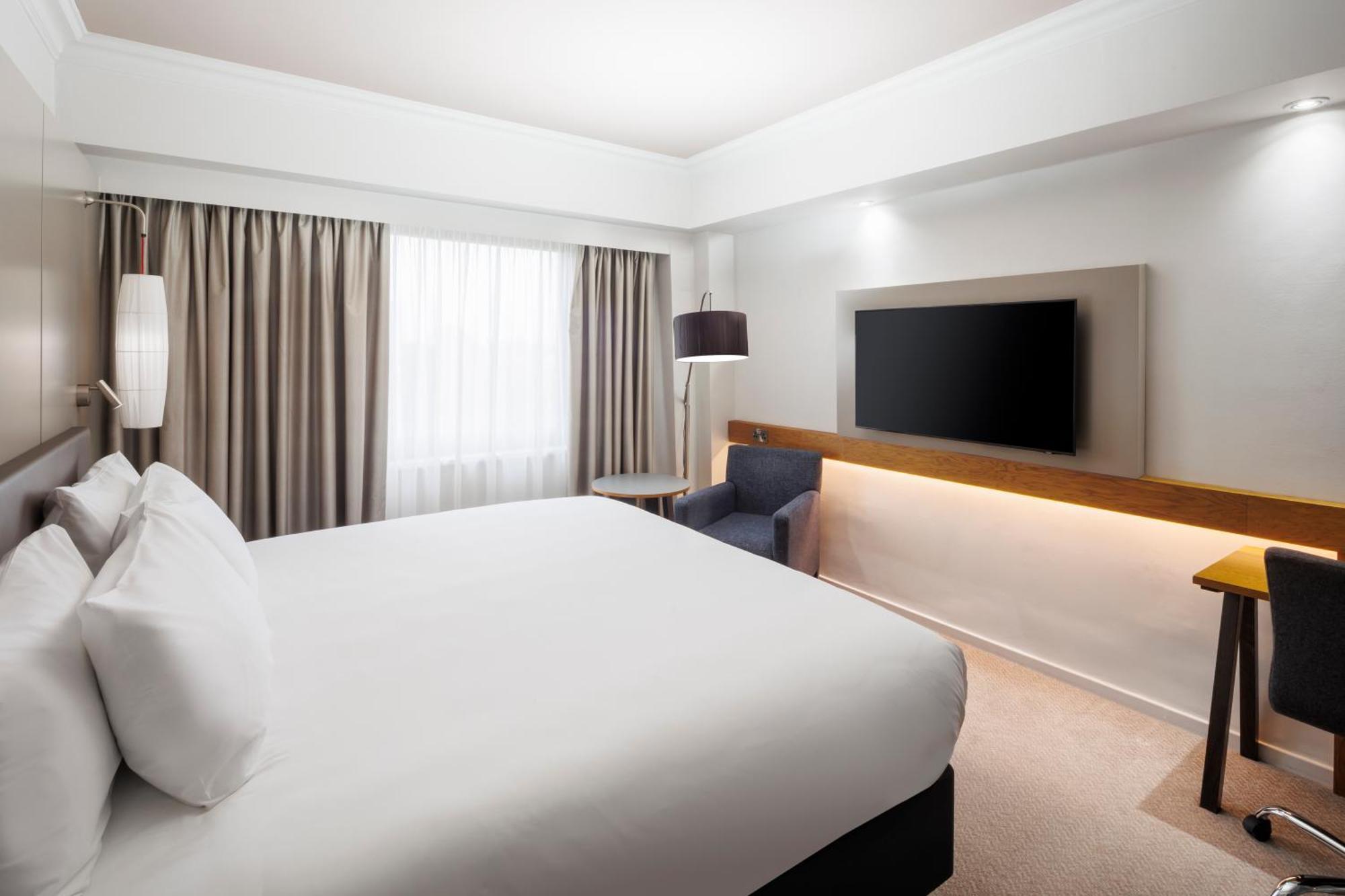 Crowne Plaza By Ihg