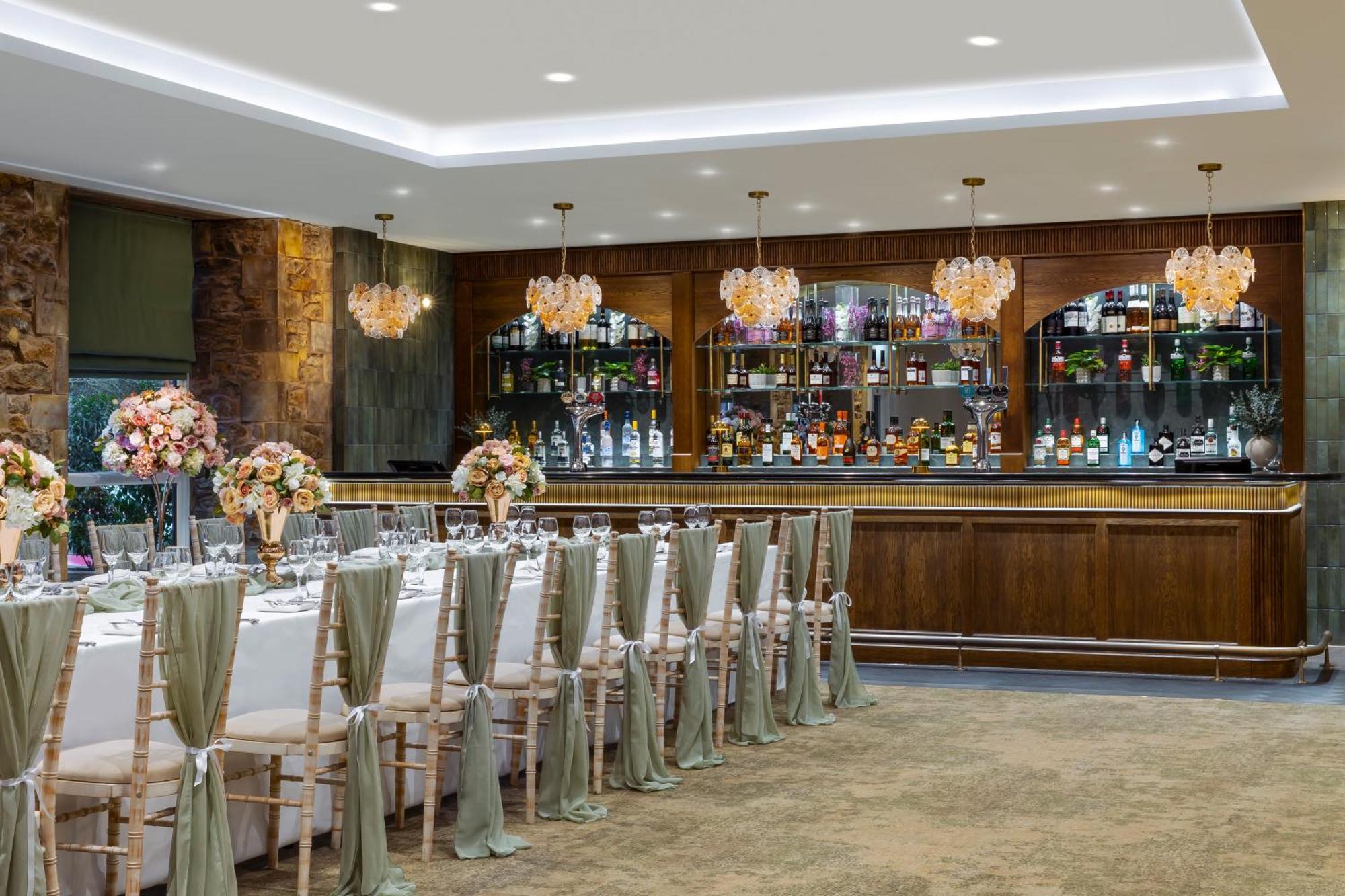 Crowne Plaza By Ihg 4*