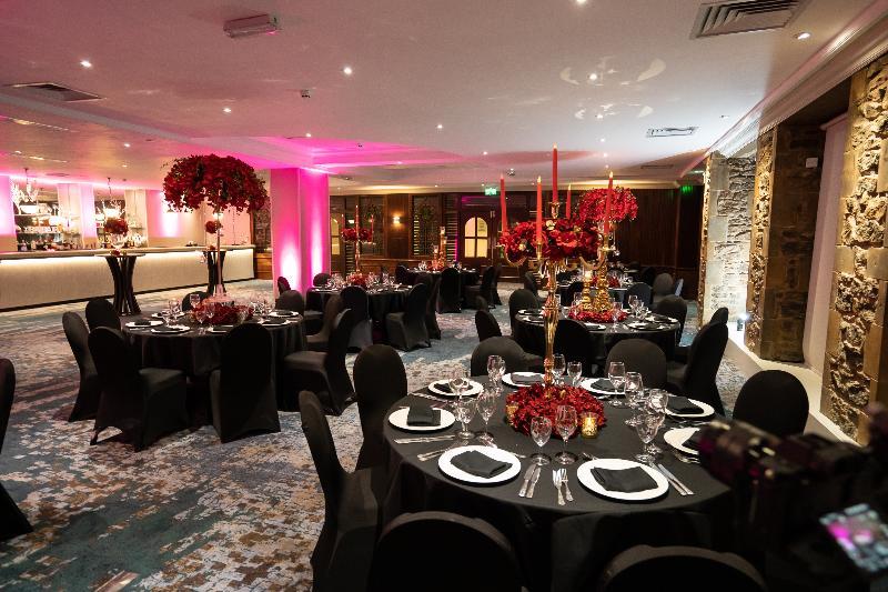 Crowne Plaza By Ihg