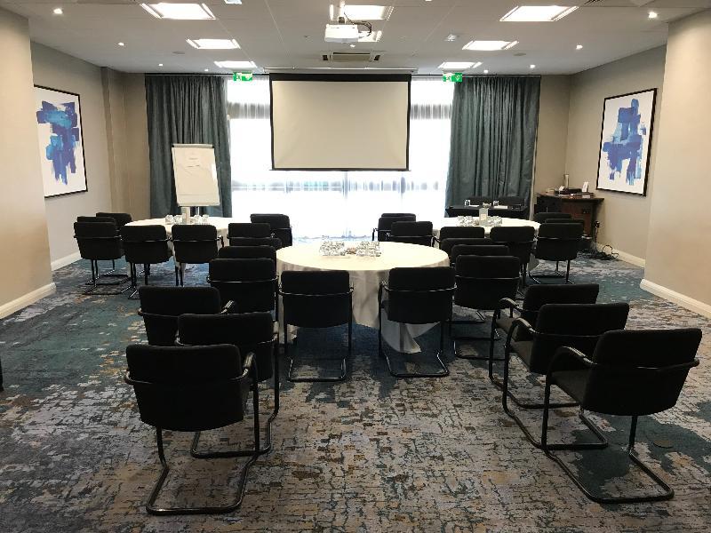 Отель Crowne Plaza By Ihg Стратфорд-апон-Эйвон